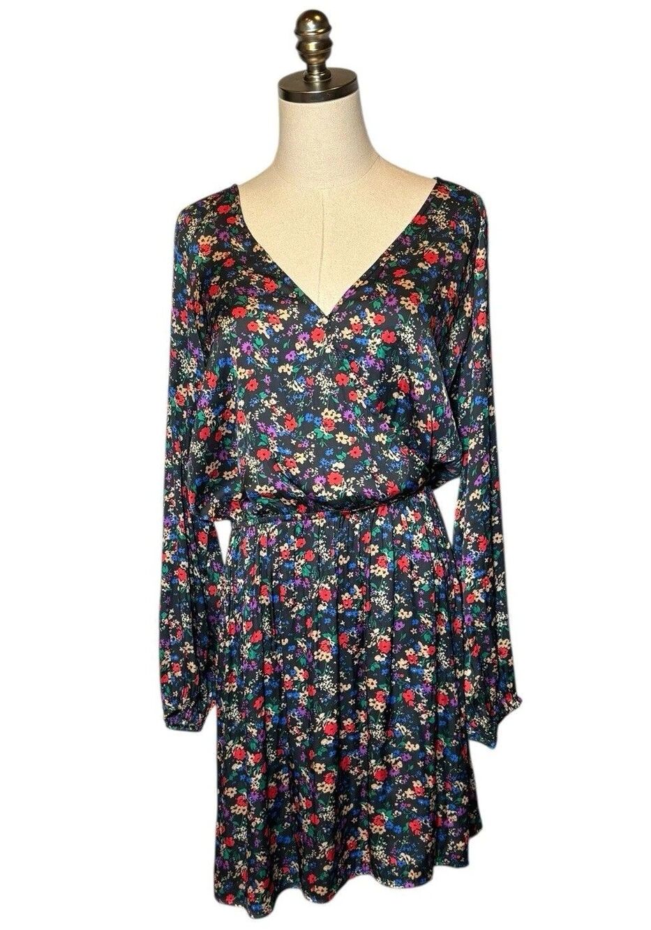 GAP Wrap Mini Dress Size L Floral Printed Black Long Sleeve Celebration Flora